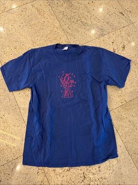 NOAH graphic tee